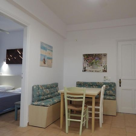 Vlachos Apartments Acharavi Acharavi  Exterior foto
